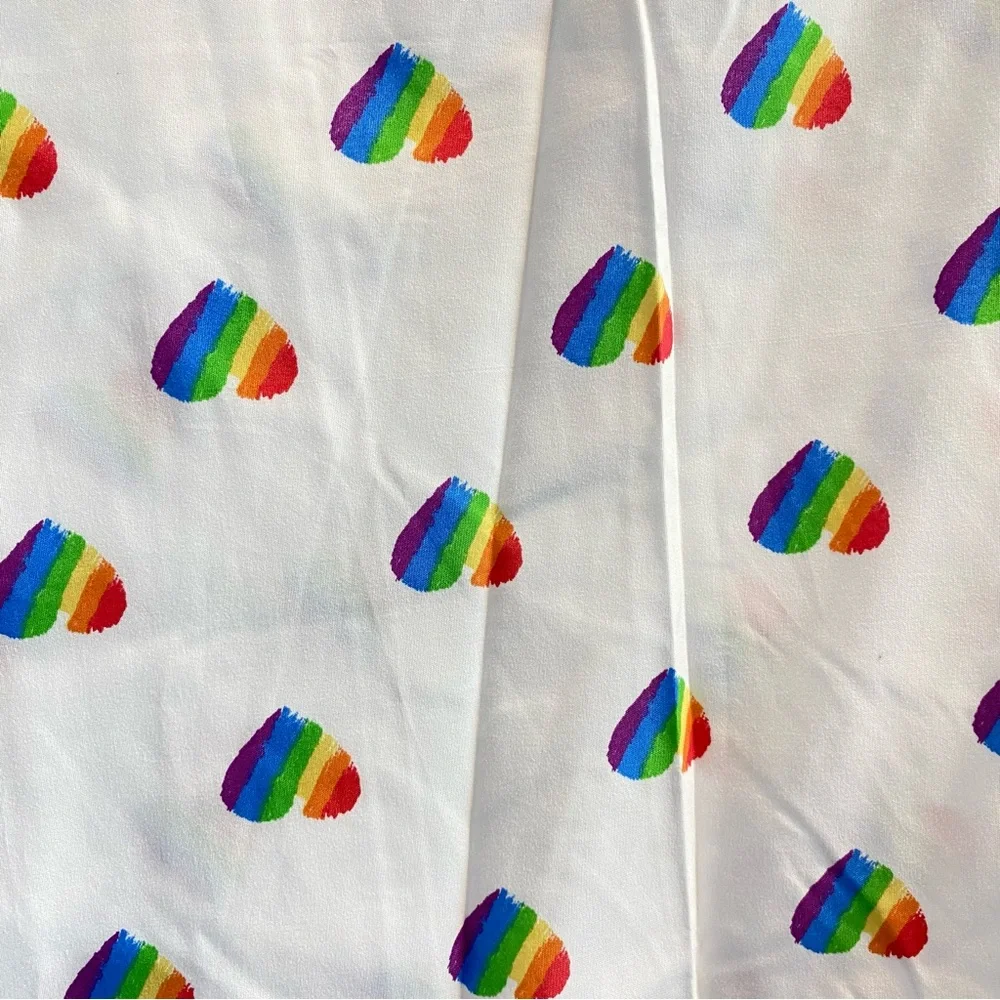 Isaac Mizrahi White Sheets Rainbow Hearts patterned fitted and flat twin sheets